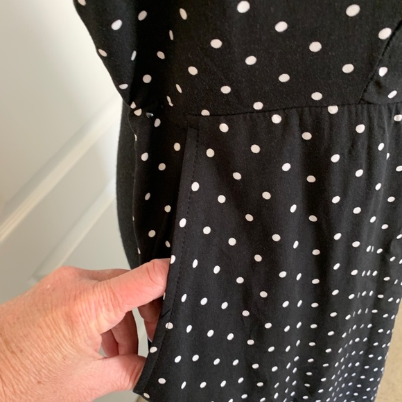 JUMPER - Picture 5 of 12